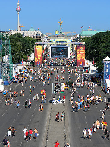 Foto Fanmeile am Brandenburger Tor - Berlin