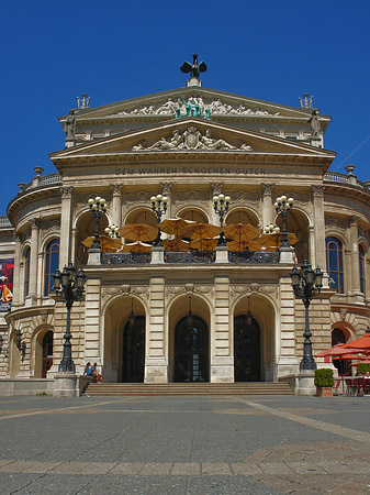 Foto Alte Oper mit Opernplatz