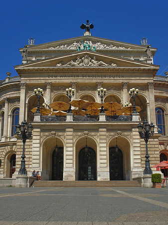 Foto Alte Oper mit Opernplatz