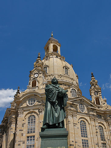 Frauenkirche und Lutherdenkmal Foto 