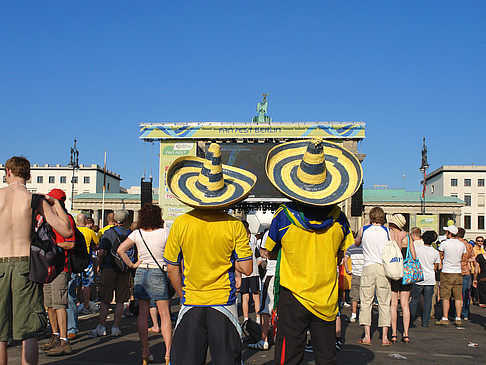 Fotos Fans am Brandenburger Tor | Berlin