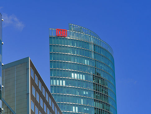 Hochhaus der Deutschen Bahn Foto 