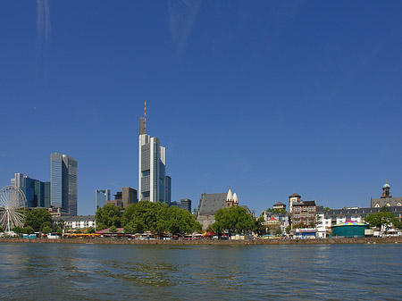 Fotos Skyline von Frankfurt mit Riesenrad | Frankfurt am Main