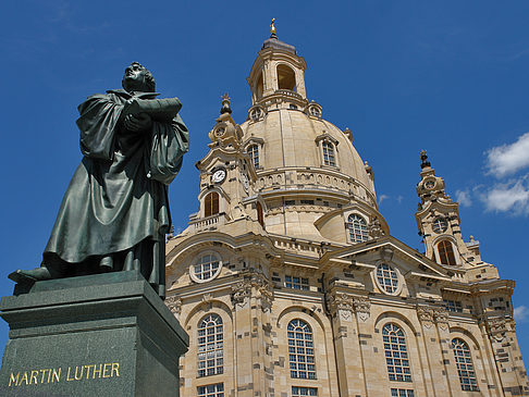 Frauenkirche und Lutherdenkmal Fotos