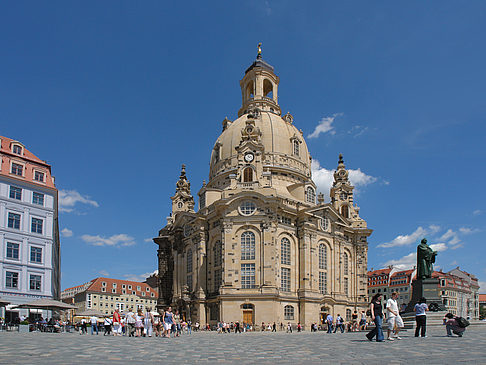 Foto Frauenkirche und Neumarkt